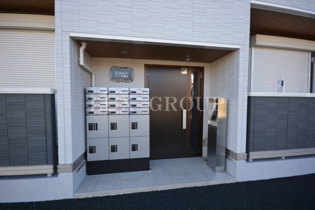 【エントランス】 | DROOM万願寺