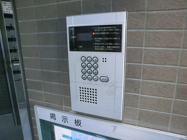 プラムエヌティーのセキュリティ|オートロック完備。