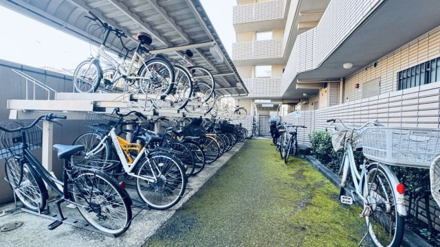 川崎市川崎区中島２丁目の賃貸マンションのその他共用部分|駐輪スペース付き♪