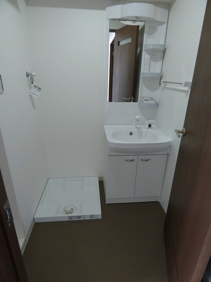 ※同マンション別部屋の参考写真です。