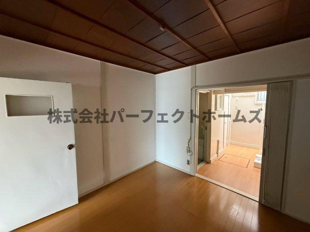 倉治3丁目テラスハウス　の洋室|広々とした洋室です