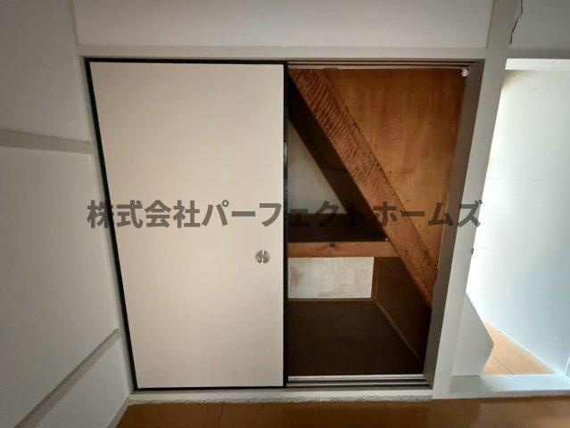 倉治3丁目テラスハウス　の収納|ちょっとした収納スペースも充実しています