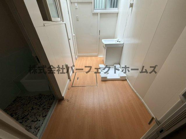 倉治3丁目テラスハウス　の洗面所|コンパクトで使いやすい洗面所