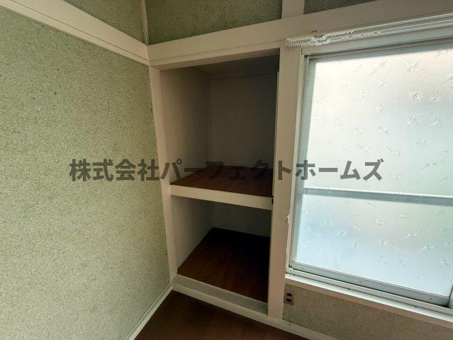 倉治3丁目テラスハウス　の収納|たっぷりとした収納スペースです