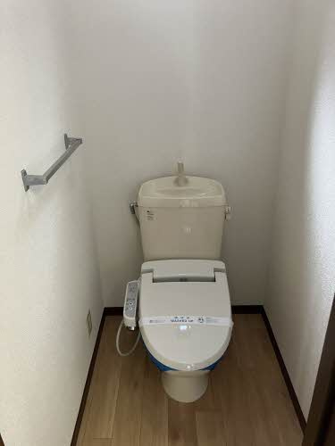 【トイレ】ジュネス　ジンデ