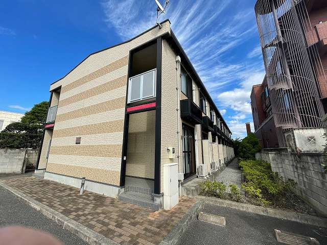 レオパレスメゾンオドラントの外観|画像1