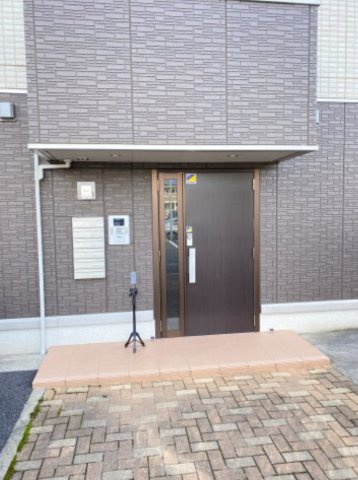 Sidethree Aのエントランス