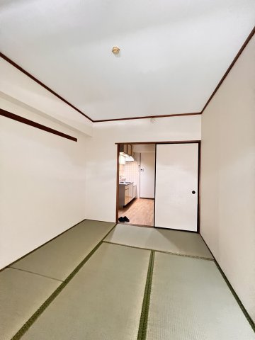 玉川マンションの和室