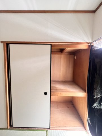 玉川マンションの収納