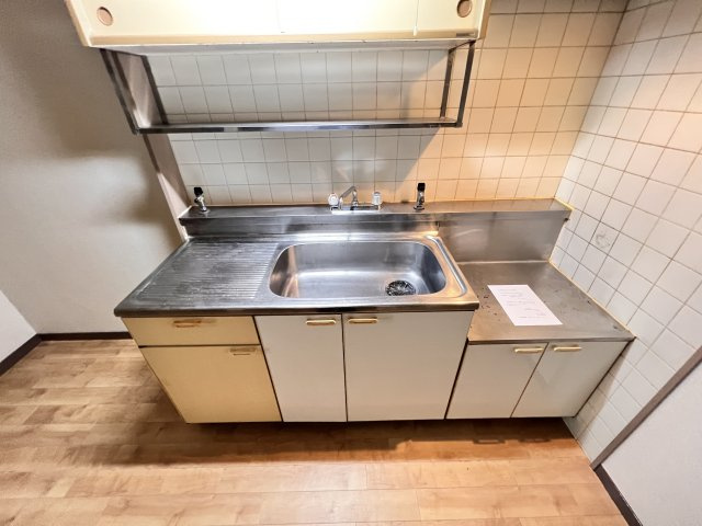 玉川マンションのキッチン