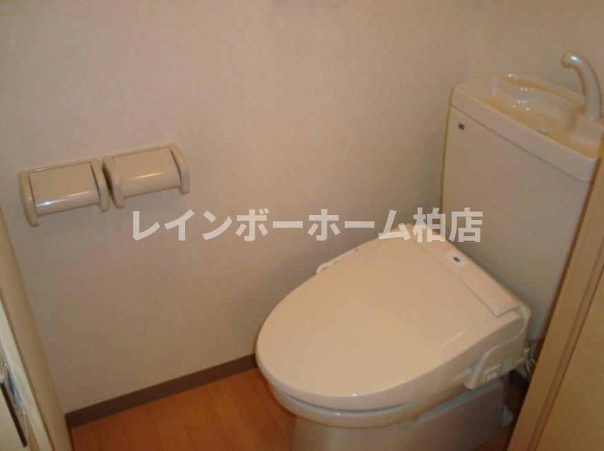 【仲介手数料：50％OFF】対象物件！のトイレ|シャワー付トイレです