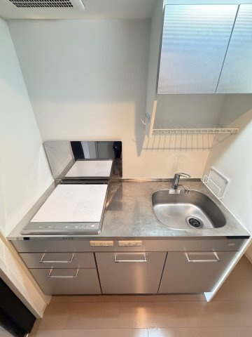 大阪市中央区瓦町２丁目の賃貸マンションのキッチン