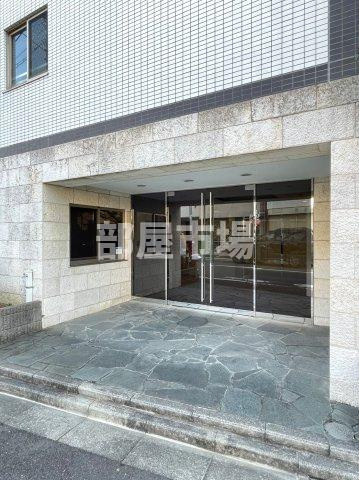 プレール・ドゥーク亀戸のエントランス
