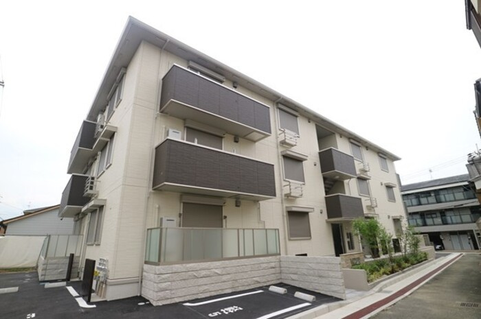 フェリス園田の外観
