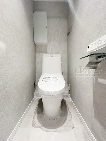 【トイレ】 | ニューハイム徳丸 | トイレはもともと個人の領域である自宅の中でも、最もプライベートな空間です。だからこそ、ほしい「落ち着き」がここにあります。～即日のご見学可能～　お問合せはお気軽にどうぞ。