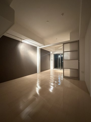 大阪市中央区瓦町２丁目の賃貸マンションの居間・リビング