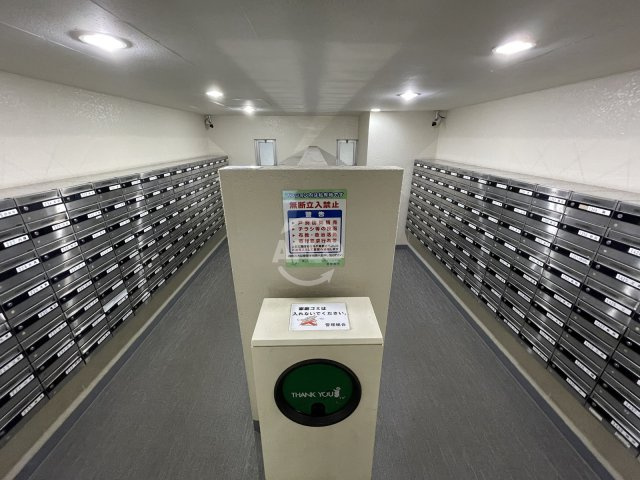 ローレルハイツ北天満2号棟のその他共用部分|ローレルハイツ北天満2号棟　メールBOX