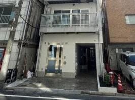 【エントランス】 | プラースタ三ノ輪