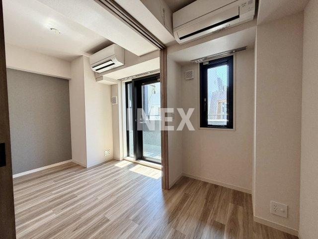 横浜市中区住吉町３丁目の賃貸マンションの洋室