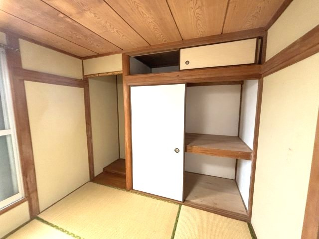 西板持町8丁目戸建の和室