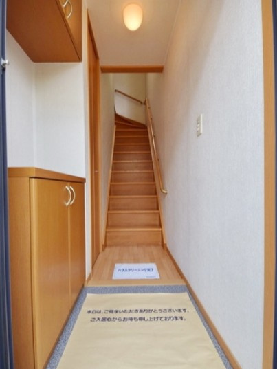 ブローテ川越Ⅱの玄関