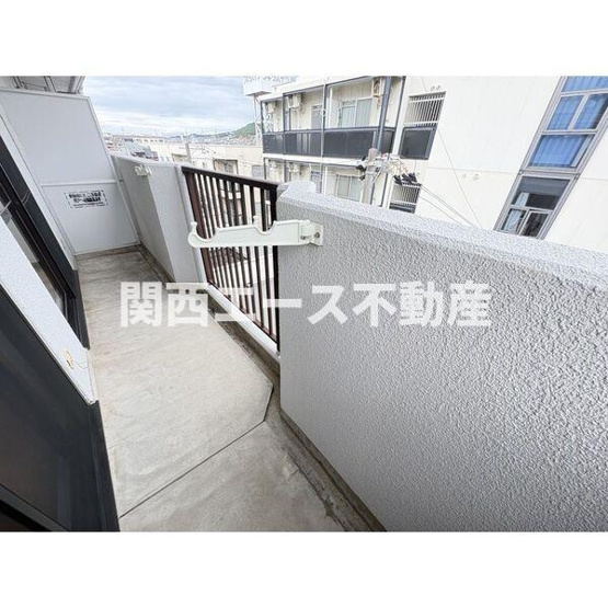 【バルコニー】 | 野崎駅前ビル