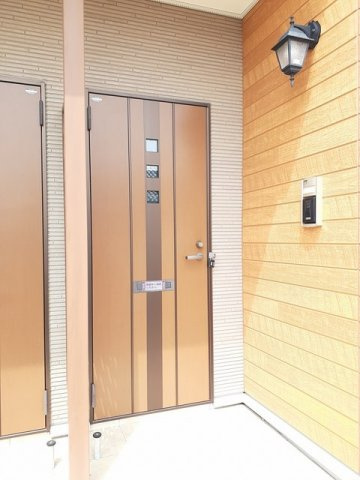 メゾン　ソレイユの玄関