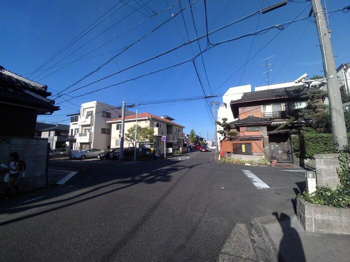 マ　メゾン菊住Ｗの周辺