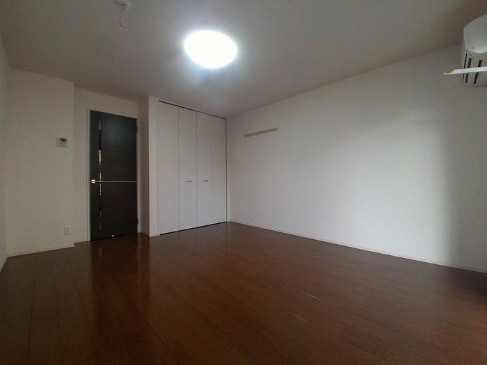マ　メゾン菊住Ｗの内装