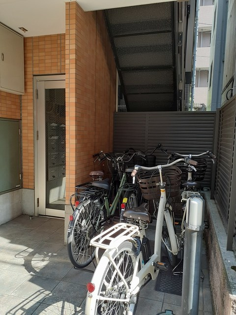 ボン　ドゥムールのその他共用部分|駐輪場
