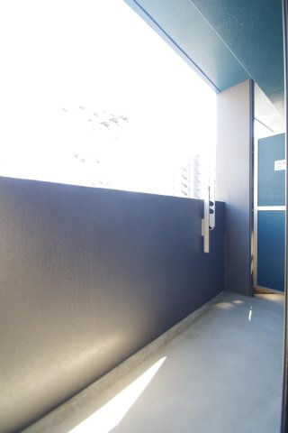 クロノス29新町のバルコニー