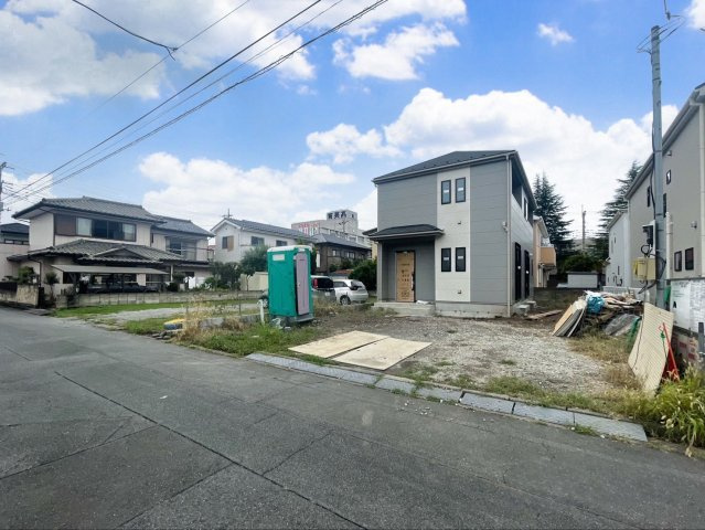 【前面道路含む現地写真】 | 前橋市朝日が丘町　新築住宅