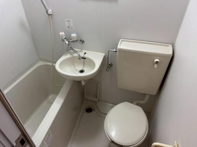 Ｇ　ＡＰＡＲＴＭＥＮＴの浴室