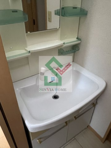 ステーションサイドあざみの独立洗面台