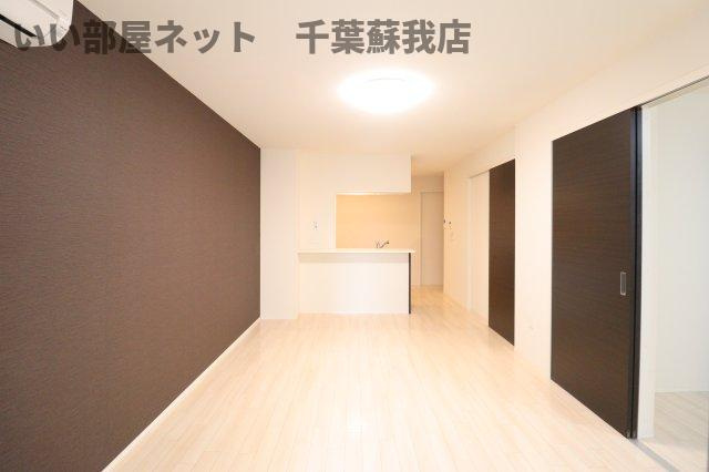 あすみが丘パレスの居間・リビング