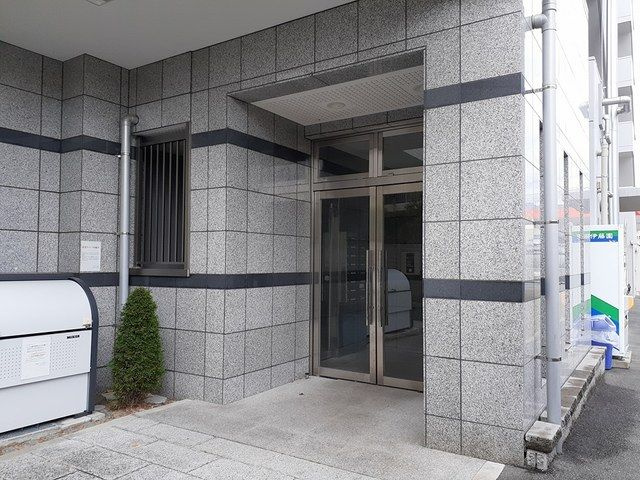 エアリーヒルズ芦屋のエントランス