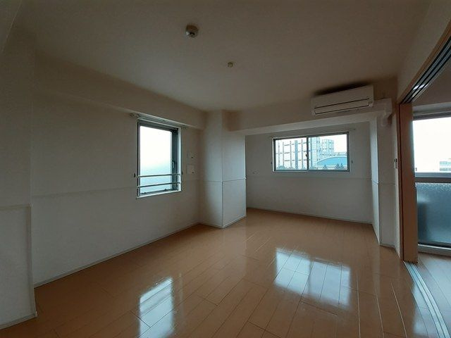 エアリーヒルズ芦屋の居間・リビング