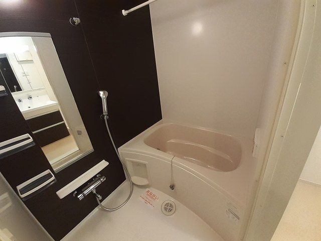 エアリーヒルズ芦屋の浴室