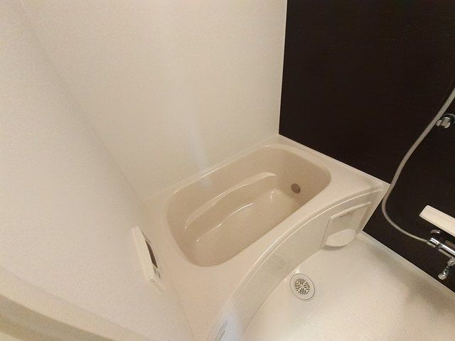 エアリーヒルズ芦屋の浴室