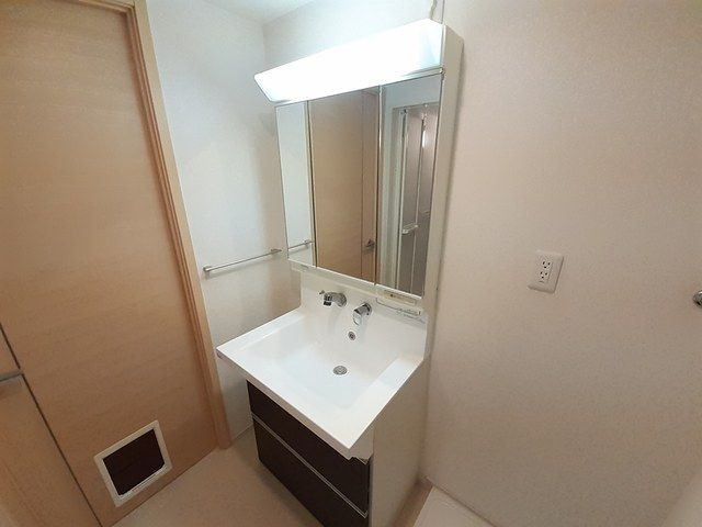 エアリーヒルズ芦屋の洗面所