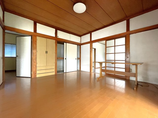 萱場ハウスの洋室