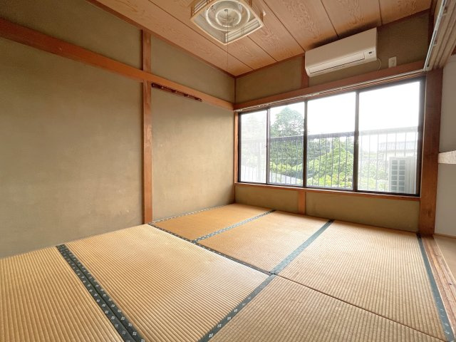 萱場ハウスの和室