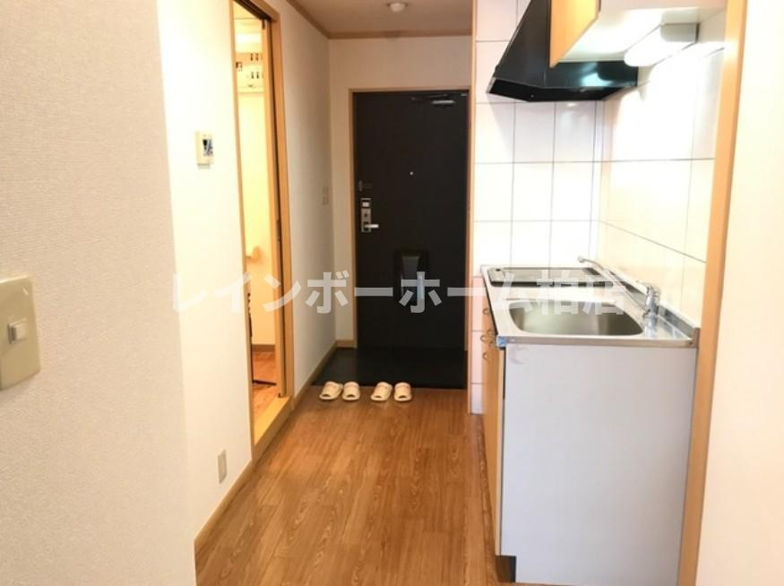 【仲介手数料：50％OFF】対象物件！の内装|キッチン周辺です