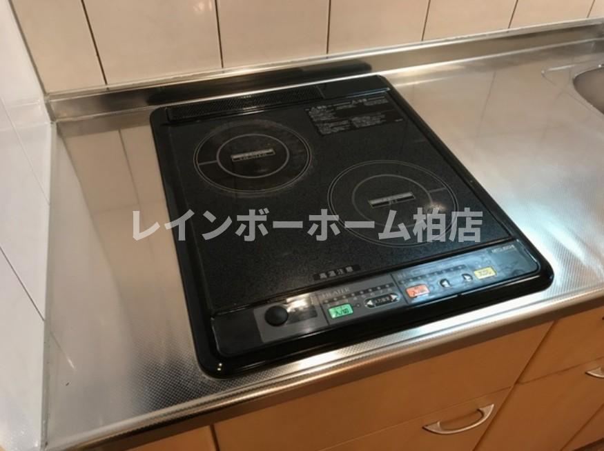 【仲介手数料：50％OFF】対象物件！のキッチン|２口IHクッキングヒーターです