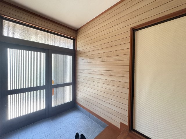 【玄関】 | 本庄市四季の里3丁目　中古戸建