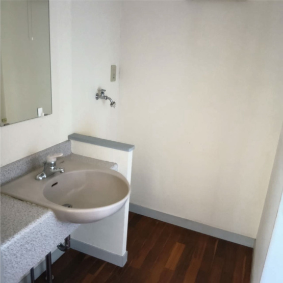 【洗面所】 | 沼津市今沢 中古住宅 EH06339 | 沼津市今沢　洗面所