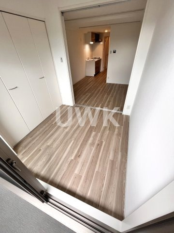 THE GARNET SUITE RESIDENCE 京都駅南の居間・リビング