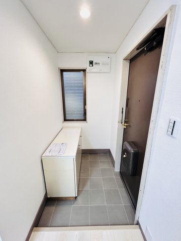 【玄関】REZET高島平