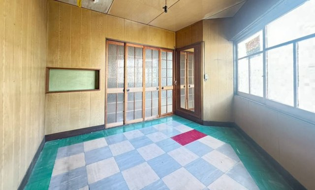 生野区勝山南4丁目の洋室