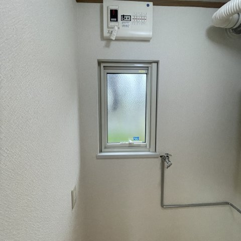 室蘭市柏木町6-8戸建の内装